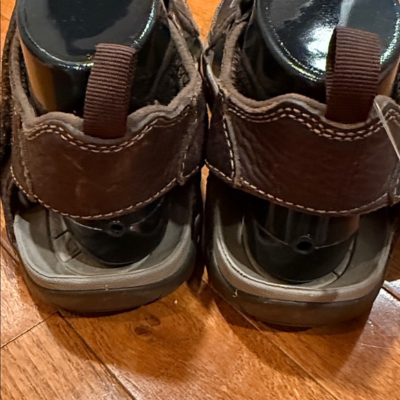 Clarks Dark Brown Leather Men's Sandals - Picture 8 of 8